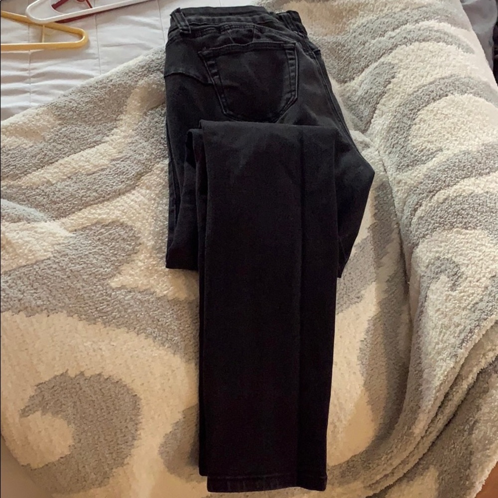 UWD Skinny Ripped Jean Black